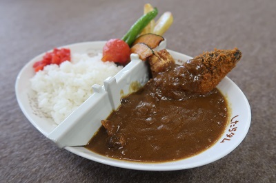 ダムカレー