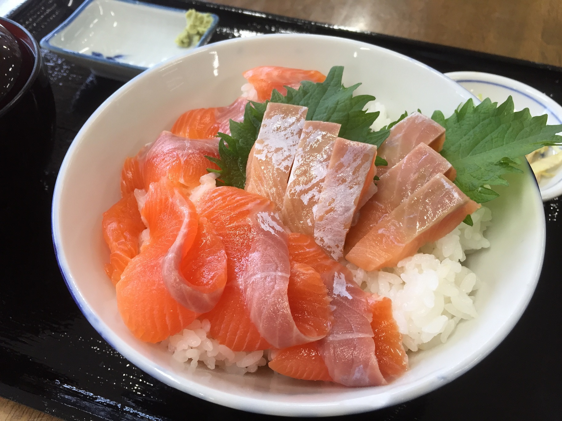 昼食（イメージ）